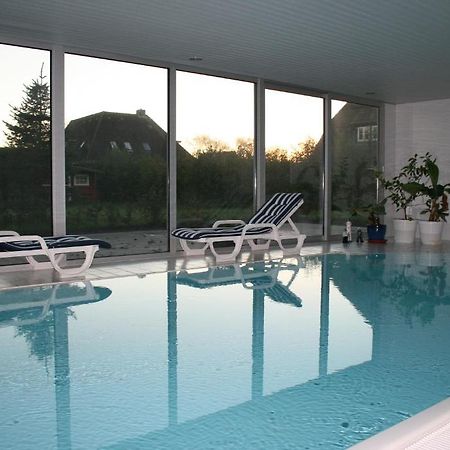 Ferienwohnungen Im Hotel Garni Zur Post Utersum Kamer foto